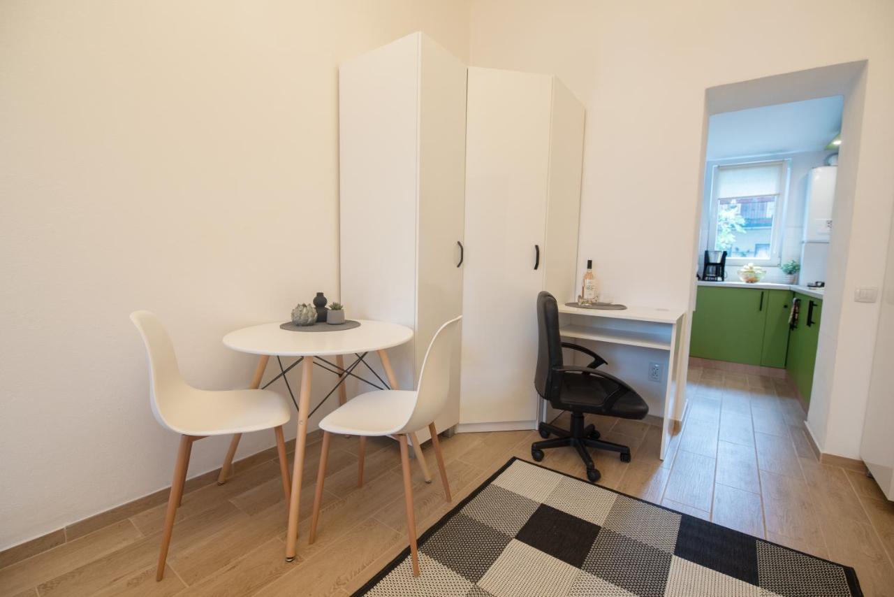 Central Bright Apartment Клуж-Напока Екстериор снимка